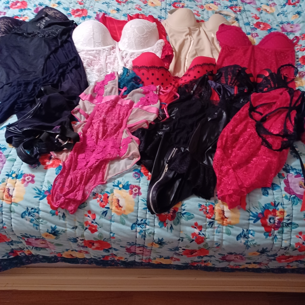Lingerie bundle 14 pieces teddies etc